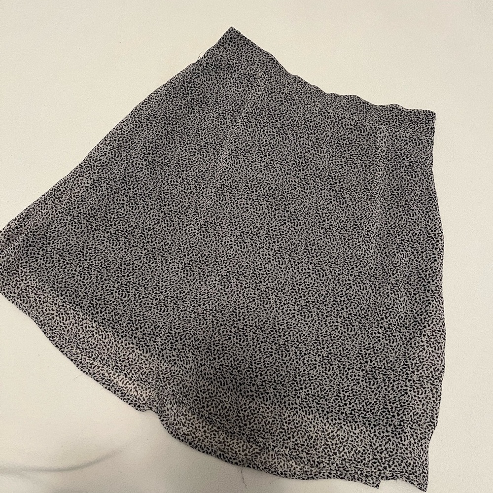 Leopard printed skirt